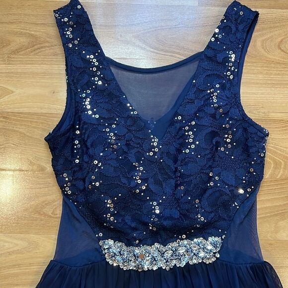 BCX Navy Blue Formal Dress Cut Out Mesh Accents Size 7 - Picture 2 of 11